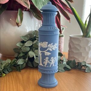 Avon Vintage Avonshire Blue Bottle Field Flowers Empty Cologne Bottle